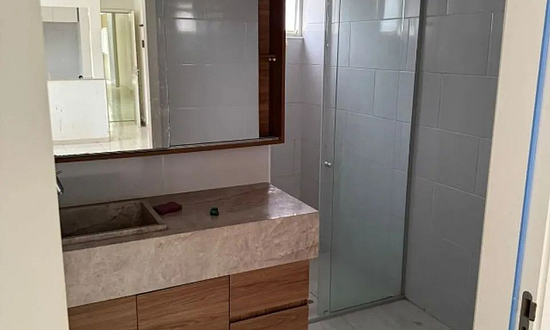 Apartamento Semimobi...