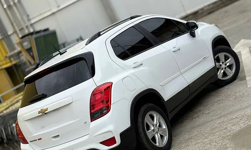 Chevrolet Tracker Lt...
