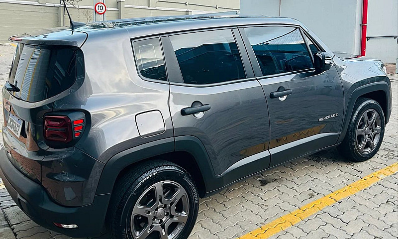 Jeep Renegade T270 1...