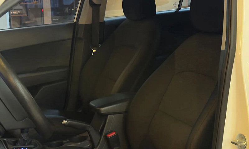 Hyundai Creta Attitu...