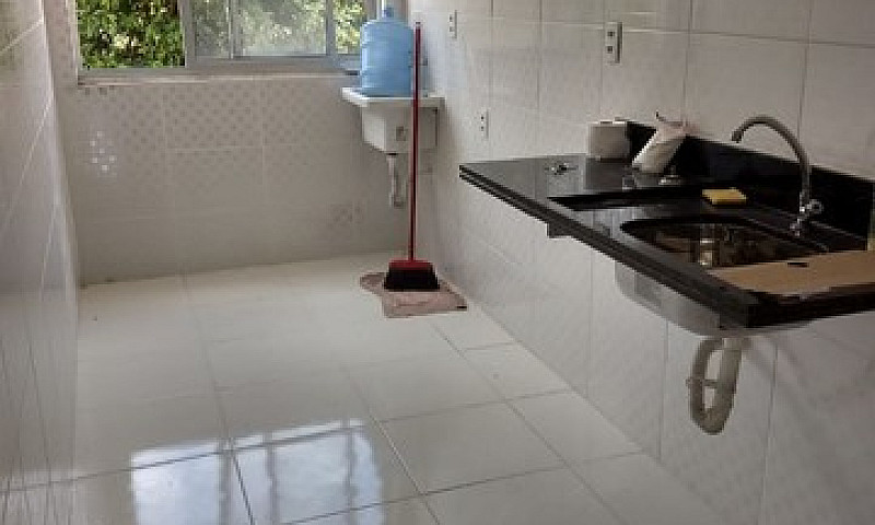 Vende-Se Apartamento...
