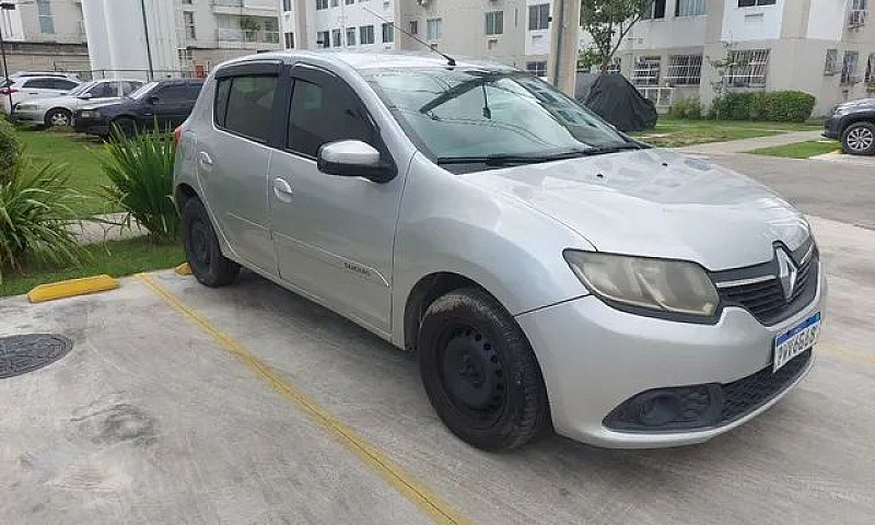 Renault Sandero 2016...