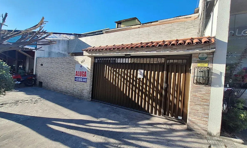 Alugo Casa Na Amélia...