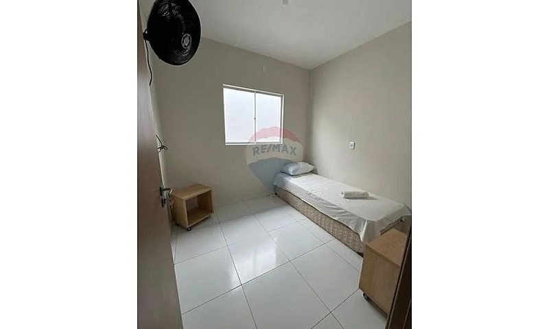 Casa Em Condominio À...
