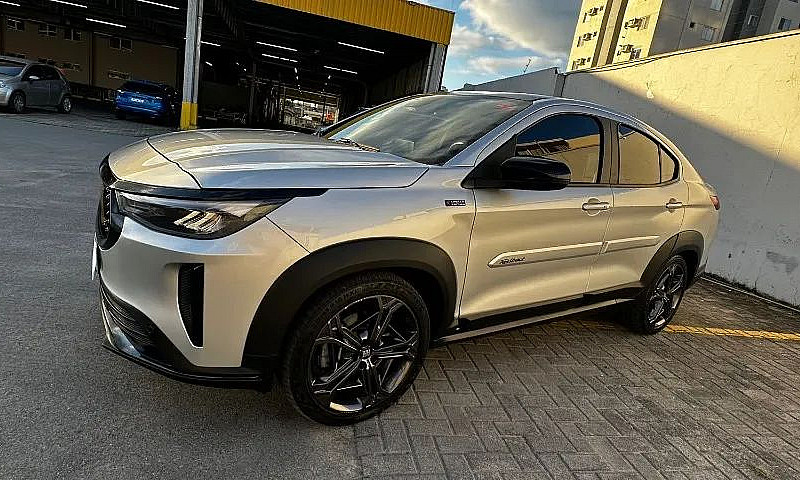 Fiat Fastback Limite...