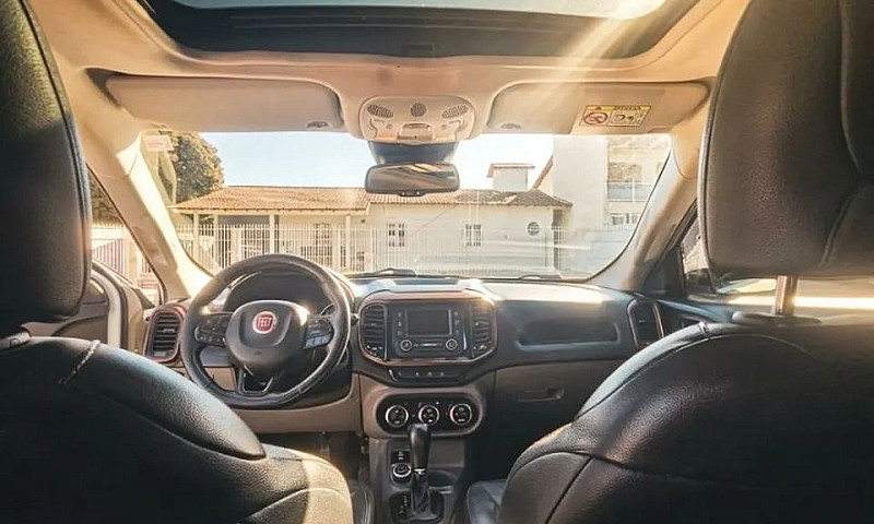 Fiat Toro Volcano 2....