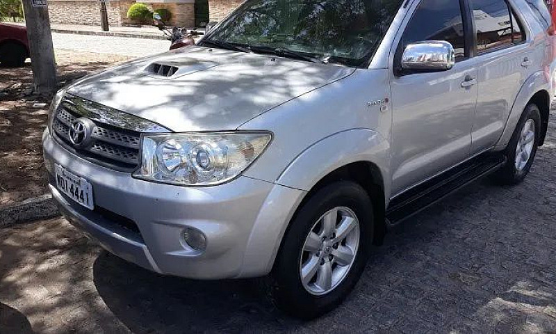 Toyota Hilux Sw4 Srv...