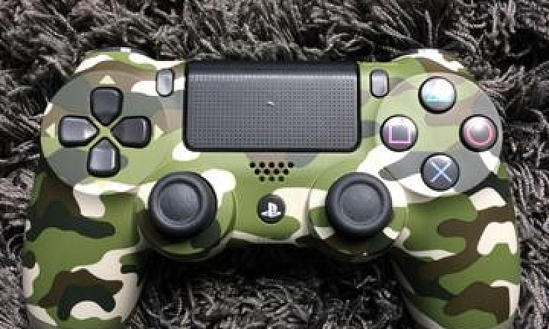 Controle Dualshock 4...