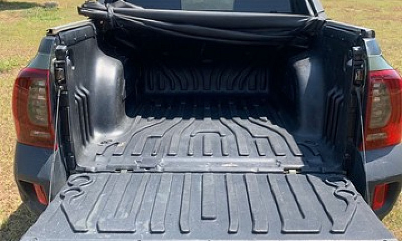 Duster Oroch 1.6 Exp...
