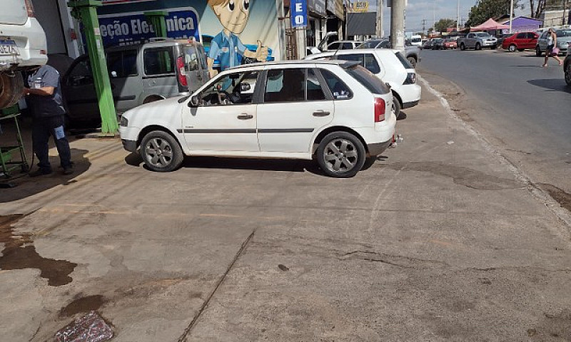 Gol G4 1.6 Ap...