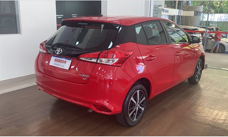 Toyota Yaris 1.5 16V...