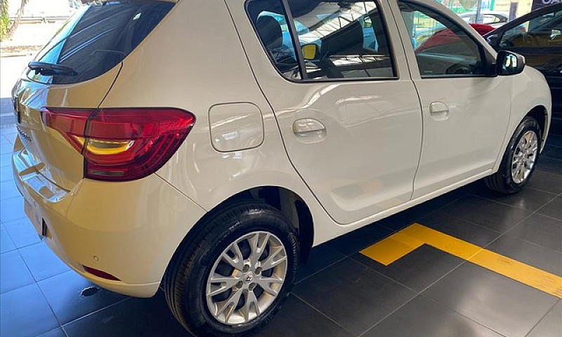 Renault Sandero 1.0 ...