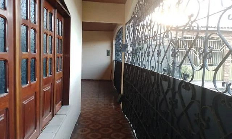 Casa Em Icoaraci 2Q....