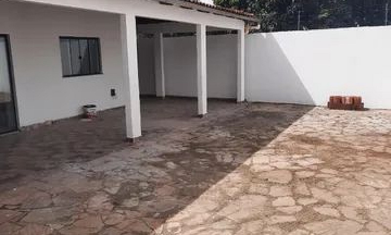 Alugo Casa De 4 Quar...