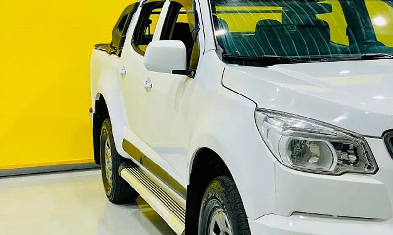 Chevrolet S10 Pick-U...