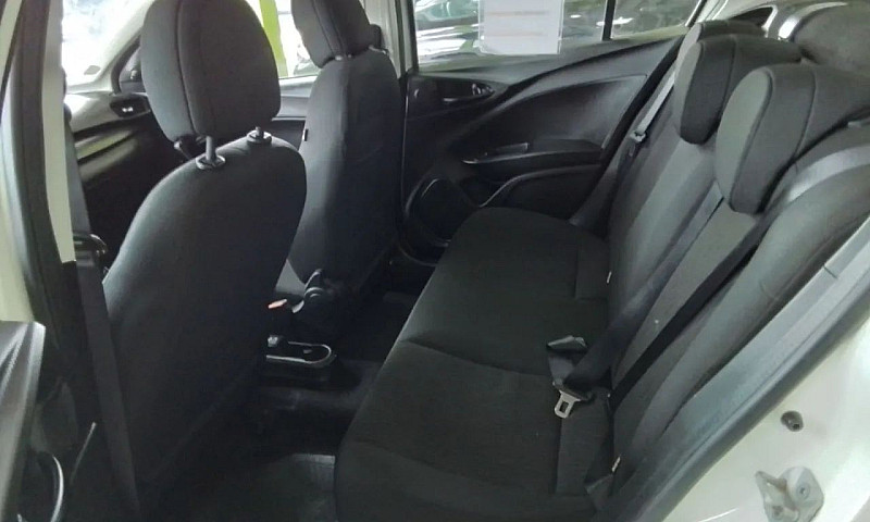 Fiat Cronos 1.3 8V F...