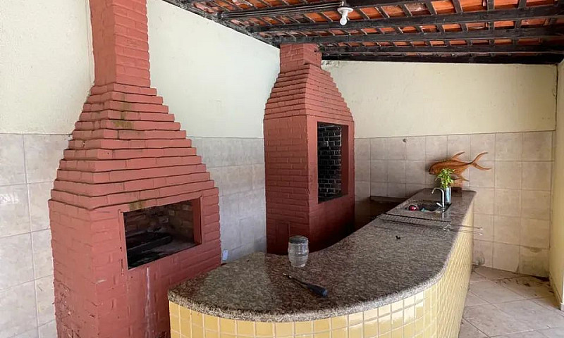 Casa No Olho Dágua/ ...