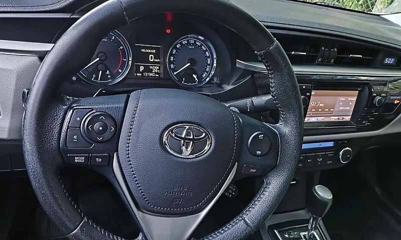 Toyota Corolla Xei 2...