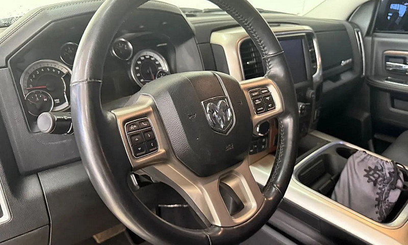Ram Classic Laramie ...