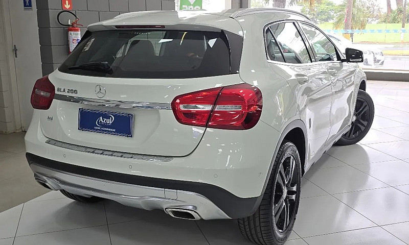 Mercedes-Benz Gla 20...