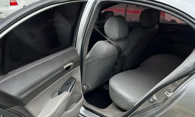Honda Civic Sedan Lx...