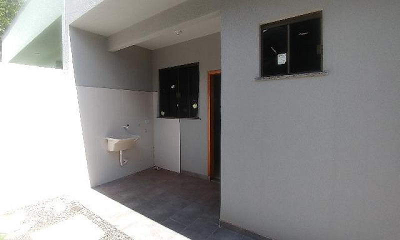 Casa Geminada Em Pai...