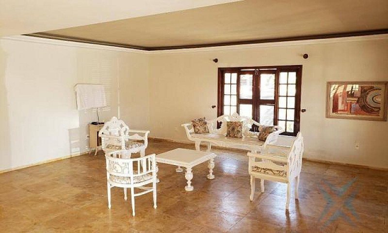 Casa Com 5 Dormitóri...