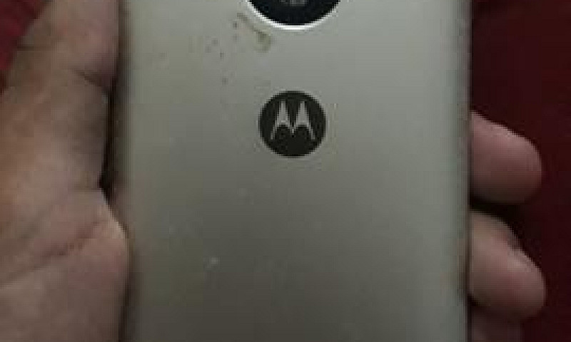 Celular Moto E 4 Plu...