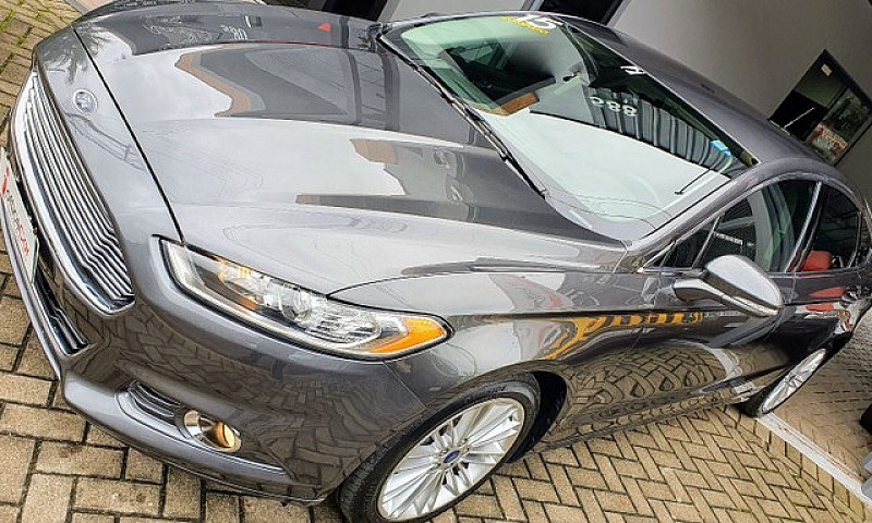 Ford Fusion Titanium...