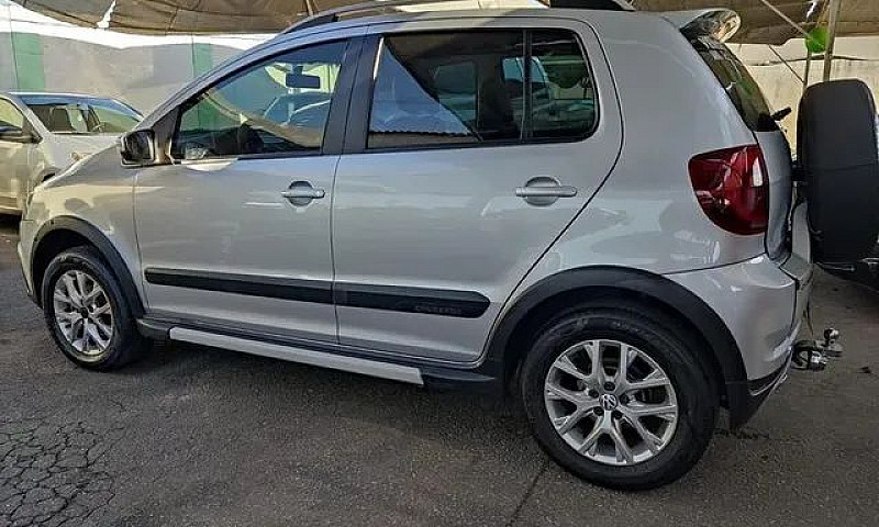 Volkswagen Crossfox ...