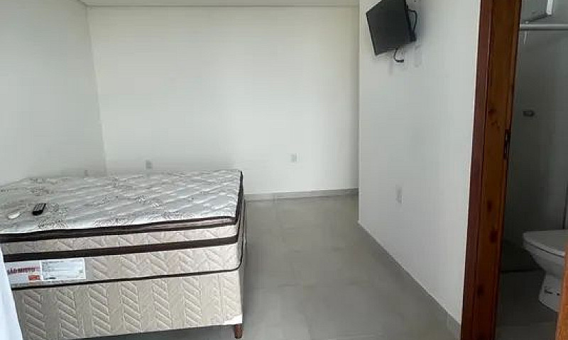Casa Com 5 Suítes E ...