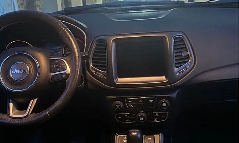 Jeep Compass Longotu...