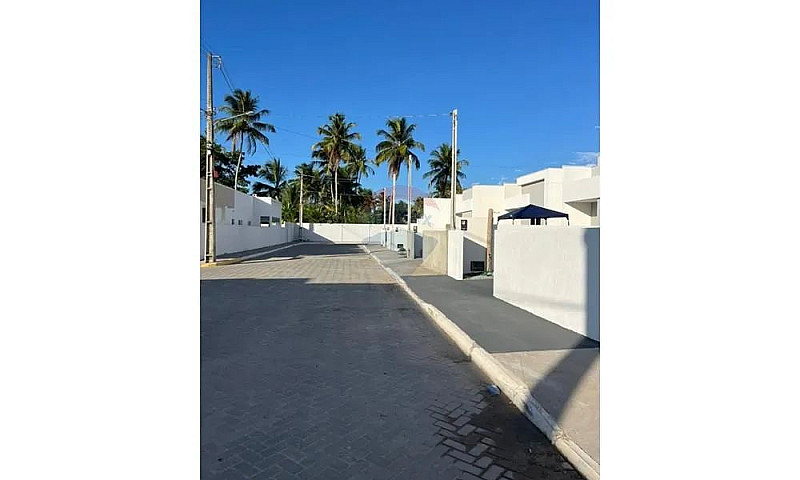 Casa Em Condominio À...