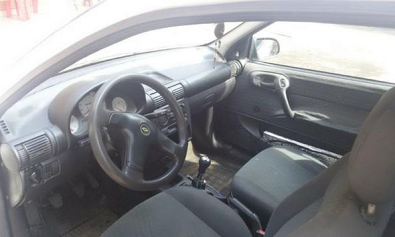 Gm - Chevrolet Corsa...