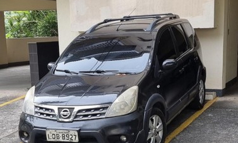 Nissan Livina 1.8...