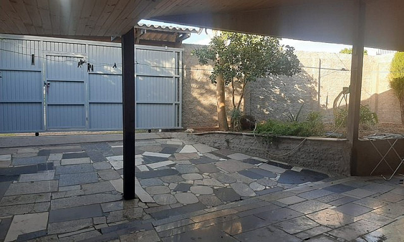 Vendo Casa...