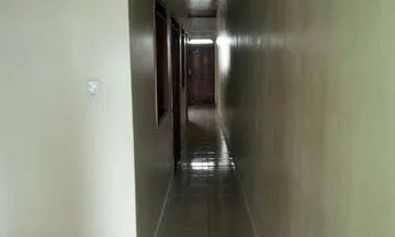 Aluga-Se Casa No Bai...
