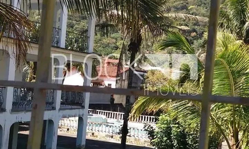 Vila Muriqui | Casa ...