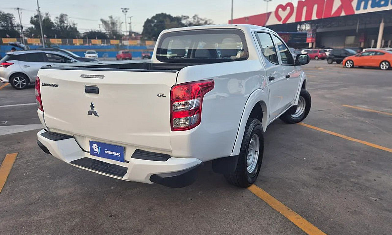 L200 Triton Sport Gl...