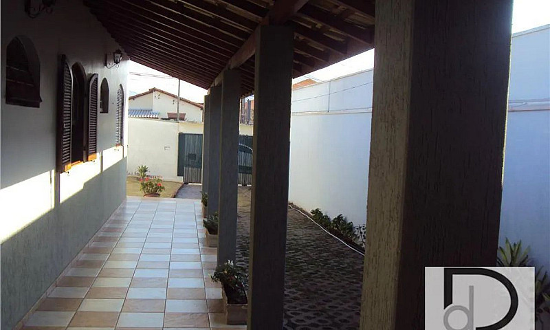 Casa De 153M² Com 2 ...