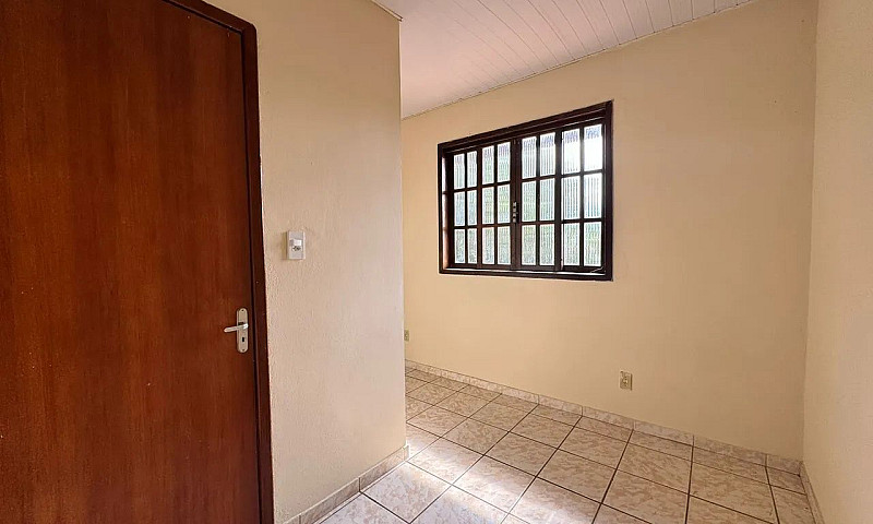 Alugo Casa 2 Quartos...