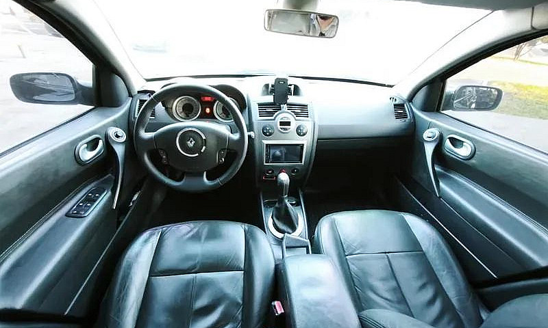 Renault Megane Grand...