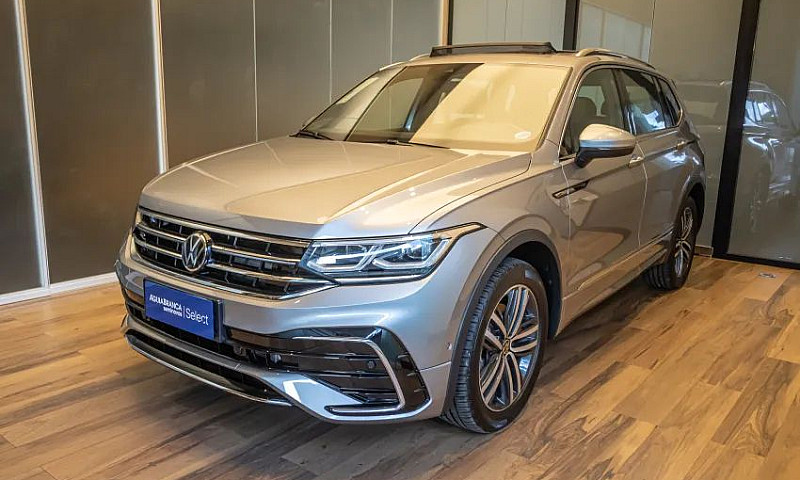 Volkswagen Tiguan Al...