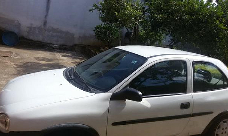 Gm - Chevrolet Corsa...
