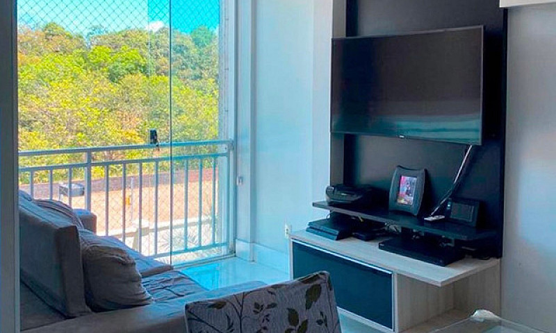 Apartamento Condomín...