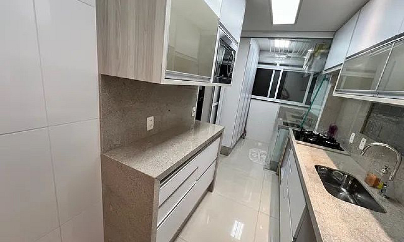 Apto 3 Dorm / 2 Suít...