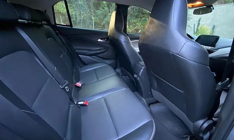 Chevrolet Onix Hatch...