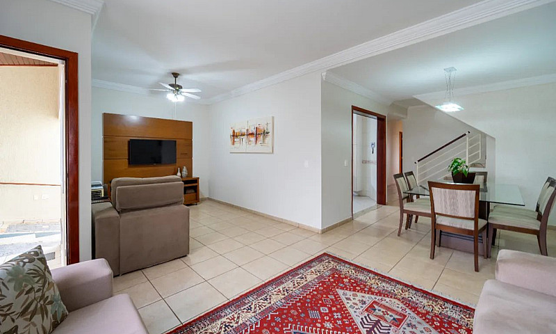 Casa Para Venda Em J...