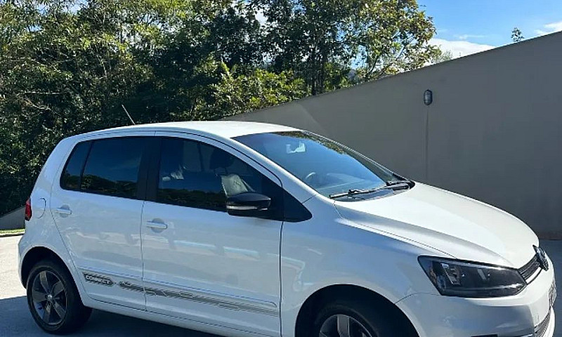 Volkswagen Fox Conne...