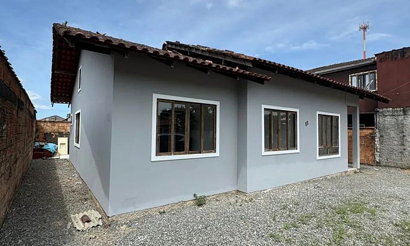 Casa Com 3 Quarto(S)...